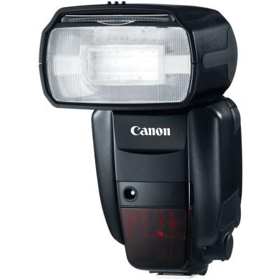 Front view of flash shows the light