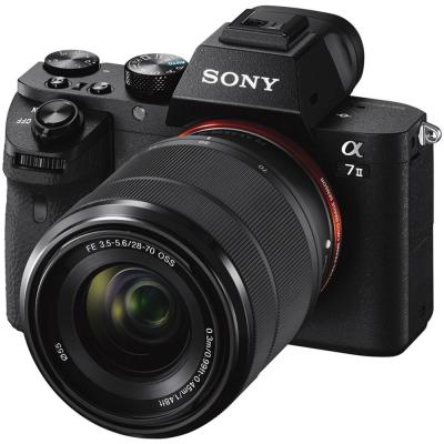 Front view of Sony A7II shows 28-70mm f/3.5-5.6 Sony Lens