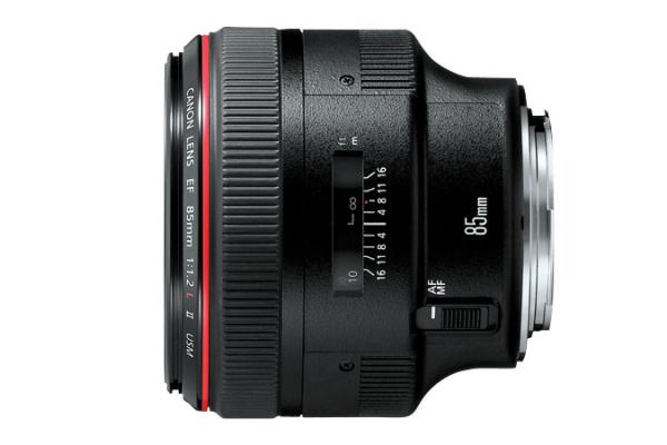 view of 085mm lens from the side
